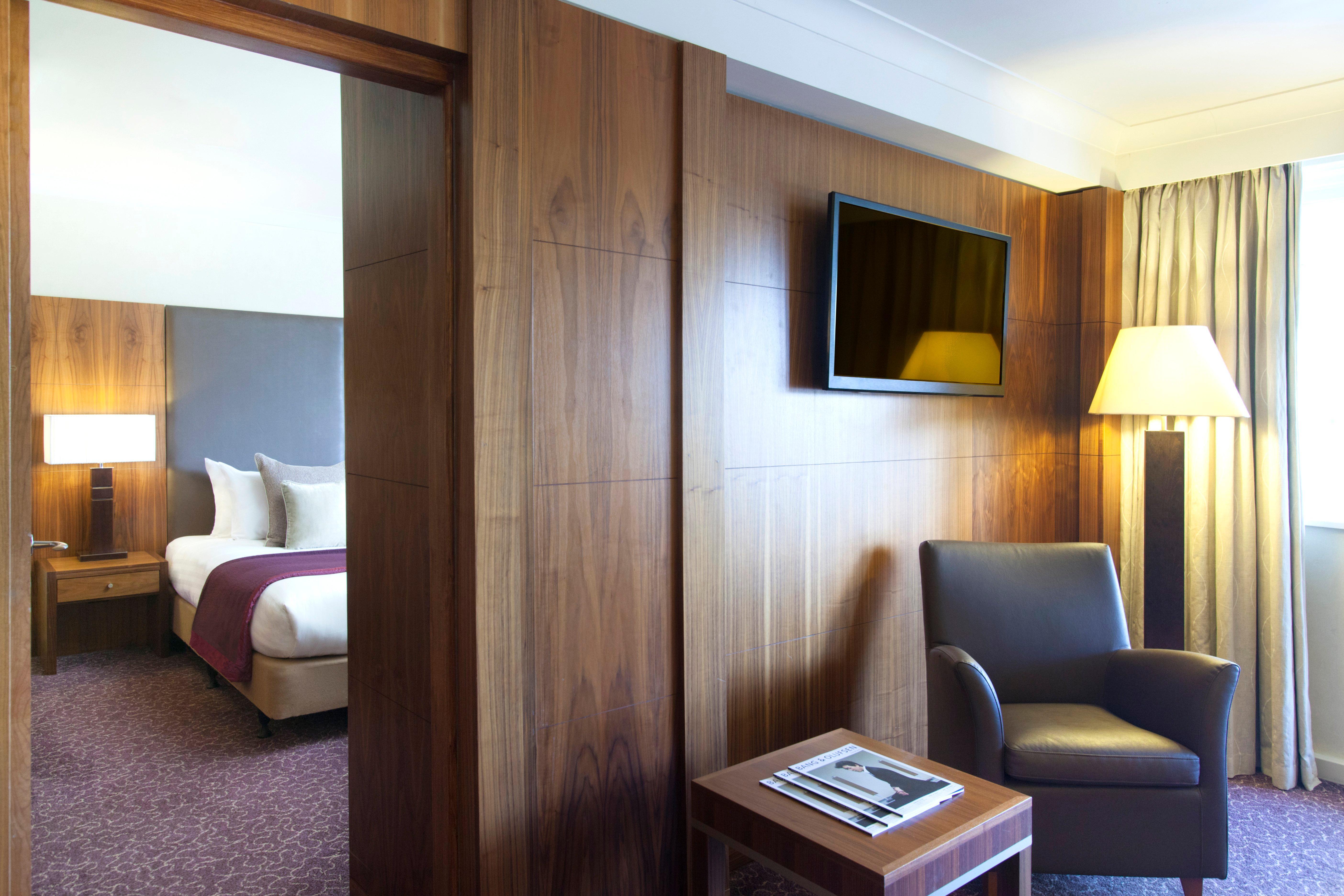 Crowne Plaza Reading Hotel Buitenkant foto