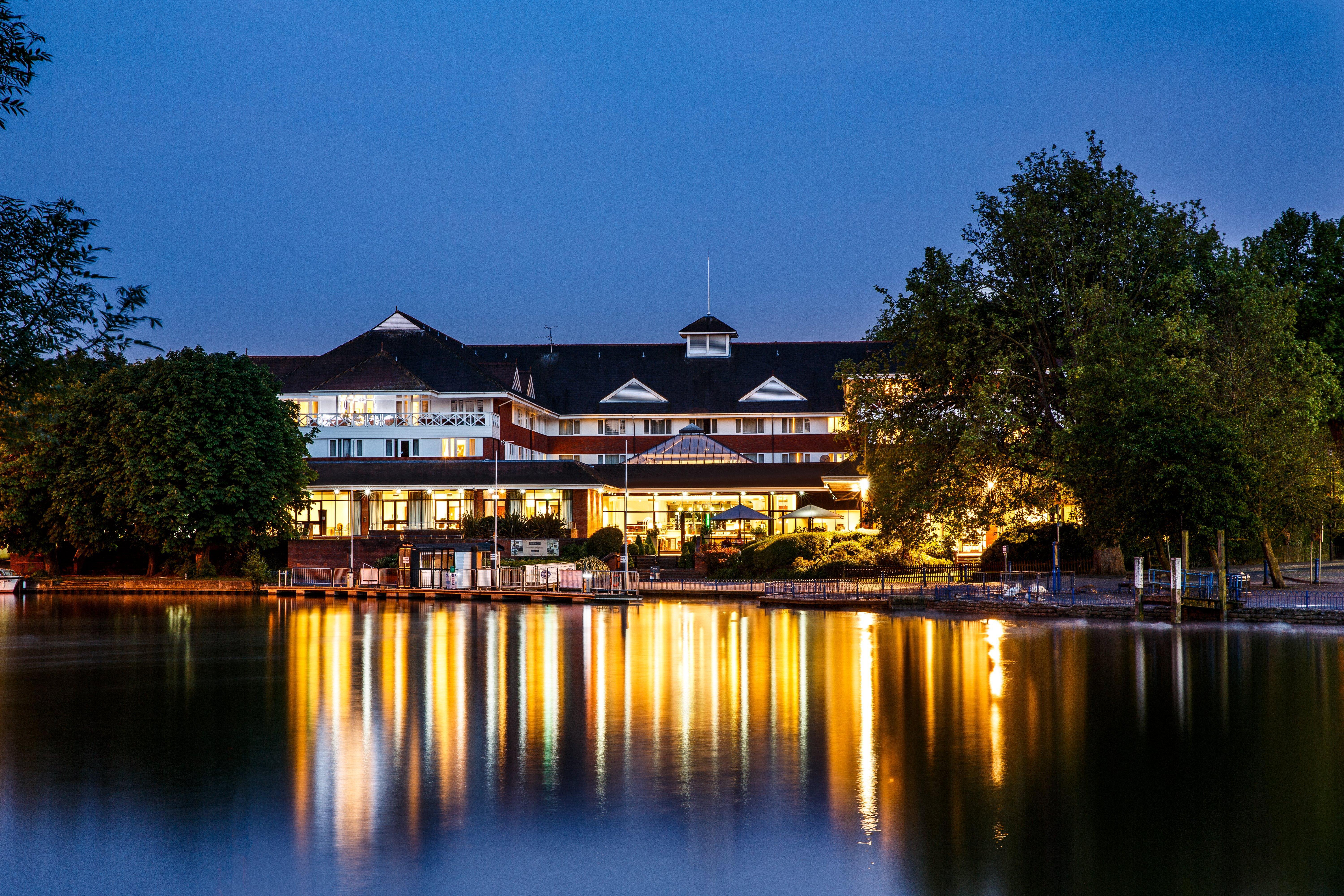 Crowne Plaza Reading Hotel Buitenkant foto